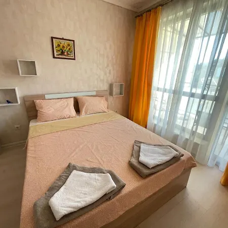 Appartement Sunny Varvara *